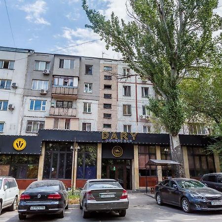 Прекрасные Апартаменты На Арбате Ałma Ata Zewnętrze zdjęcie